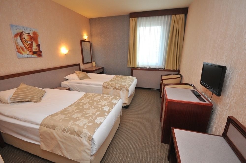 Hotel Dafne